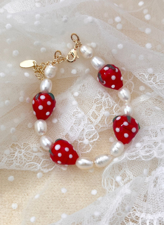 Strawberry 🍓 Freshwater Pearl Bracelet