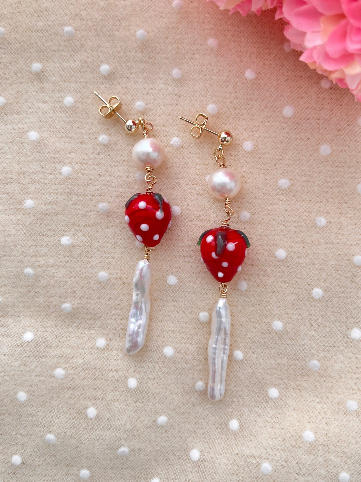 🍓 Strawberry Freshwater & Baroque Pearl Earrings