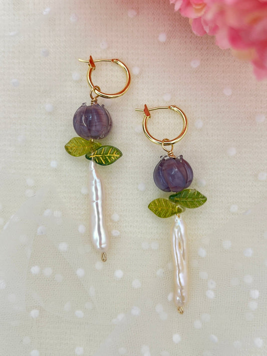 "Bluebell🪻& Leaf" Baroque Pearl Flower Earrings