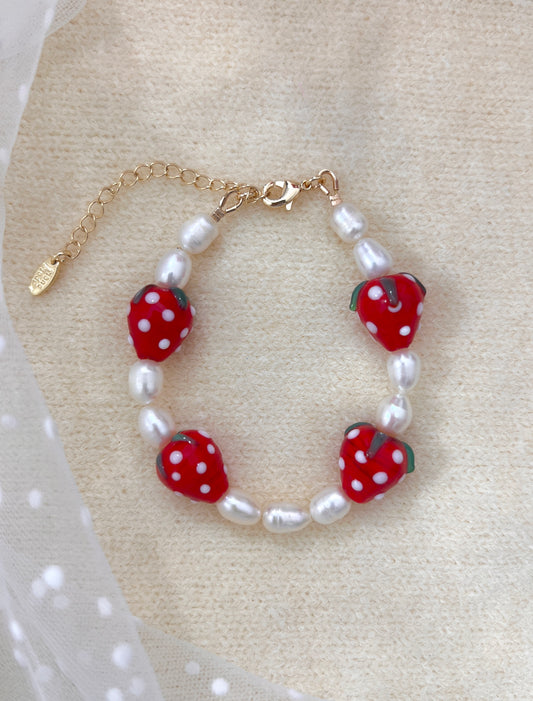 Strawberry 🍓 Freshwater Pearl Bracelet
