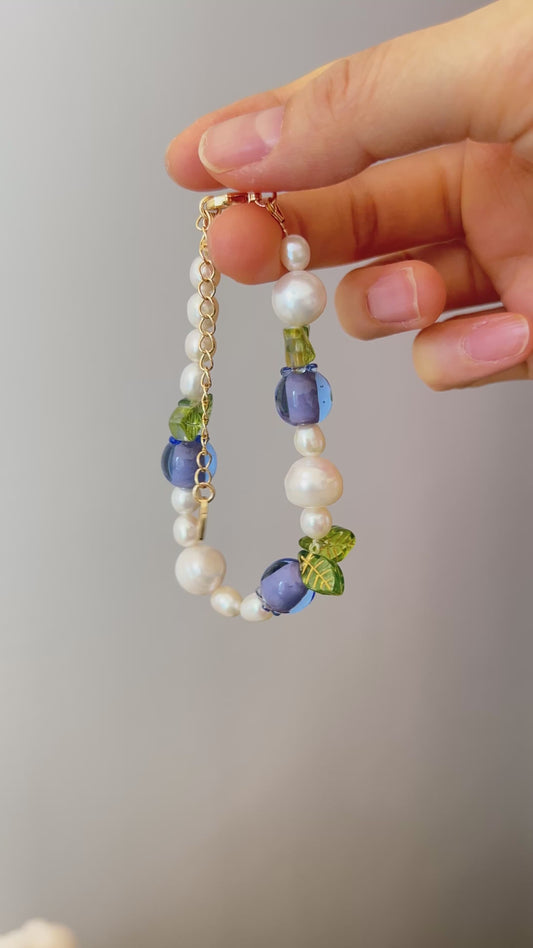 "Blueberry🫐 Fizz" Freshwater Pearl Bracelet